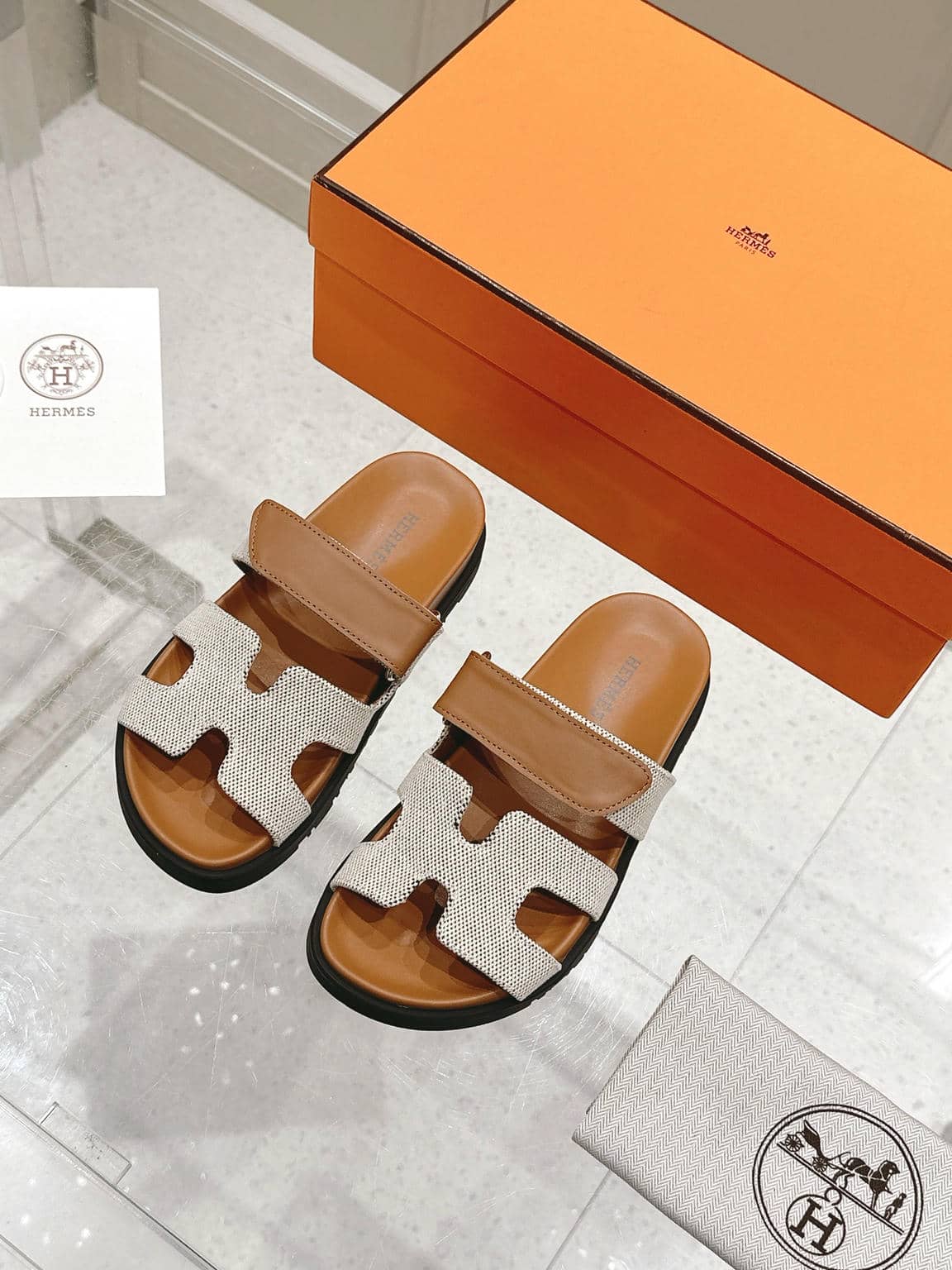 Hermes Slipper 4-126